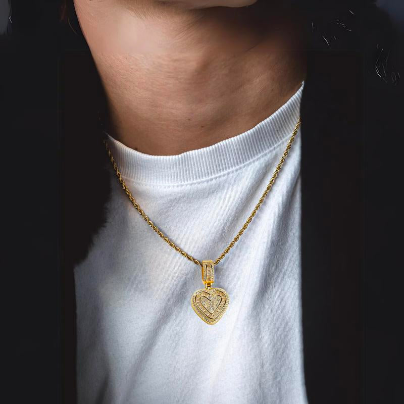 Hip Hop Heart Necklace for Women and Men, Cubic Diamond Heart Pendant Necklace for Men, Birthday Gifts for Women Love Design Exquisite