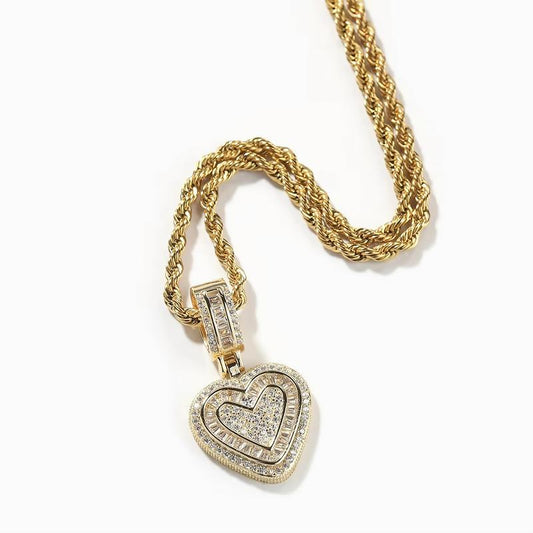 Hip Hop Heart Necklace for Women and Men, Cubic Diamond Heart Pendant Necklace for Men, Birthday Gifts for Women Love Design Exquisite